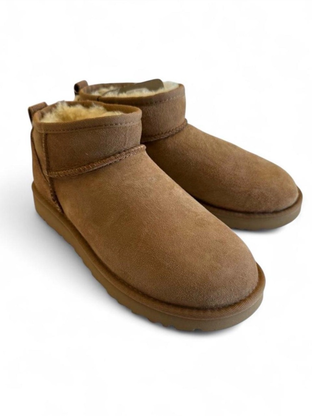 New-UGG Classic Ultra Mini Boots in Chestnut